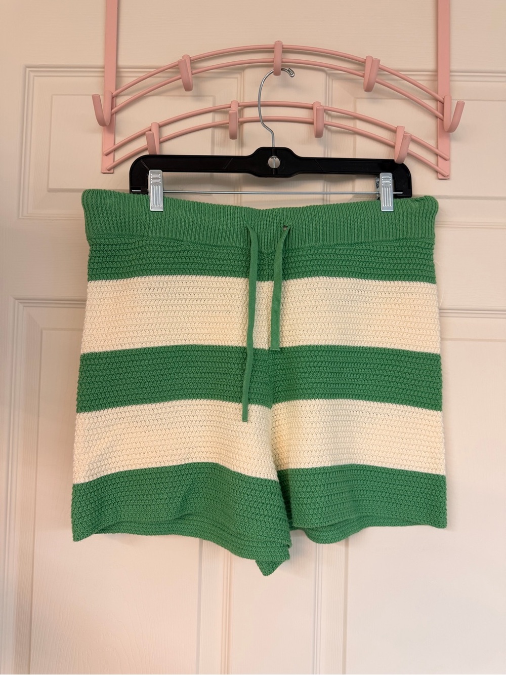 Vineyard Vines Green and Cream Striped High-Waist Knit Shorts